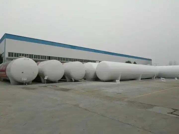 Buy 10,000 Gallon Propane Tanks Online ASME Storage Tank - Image 4