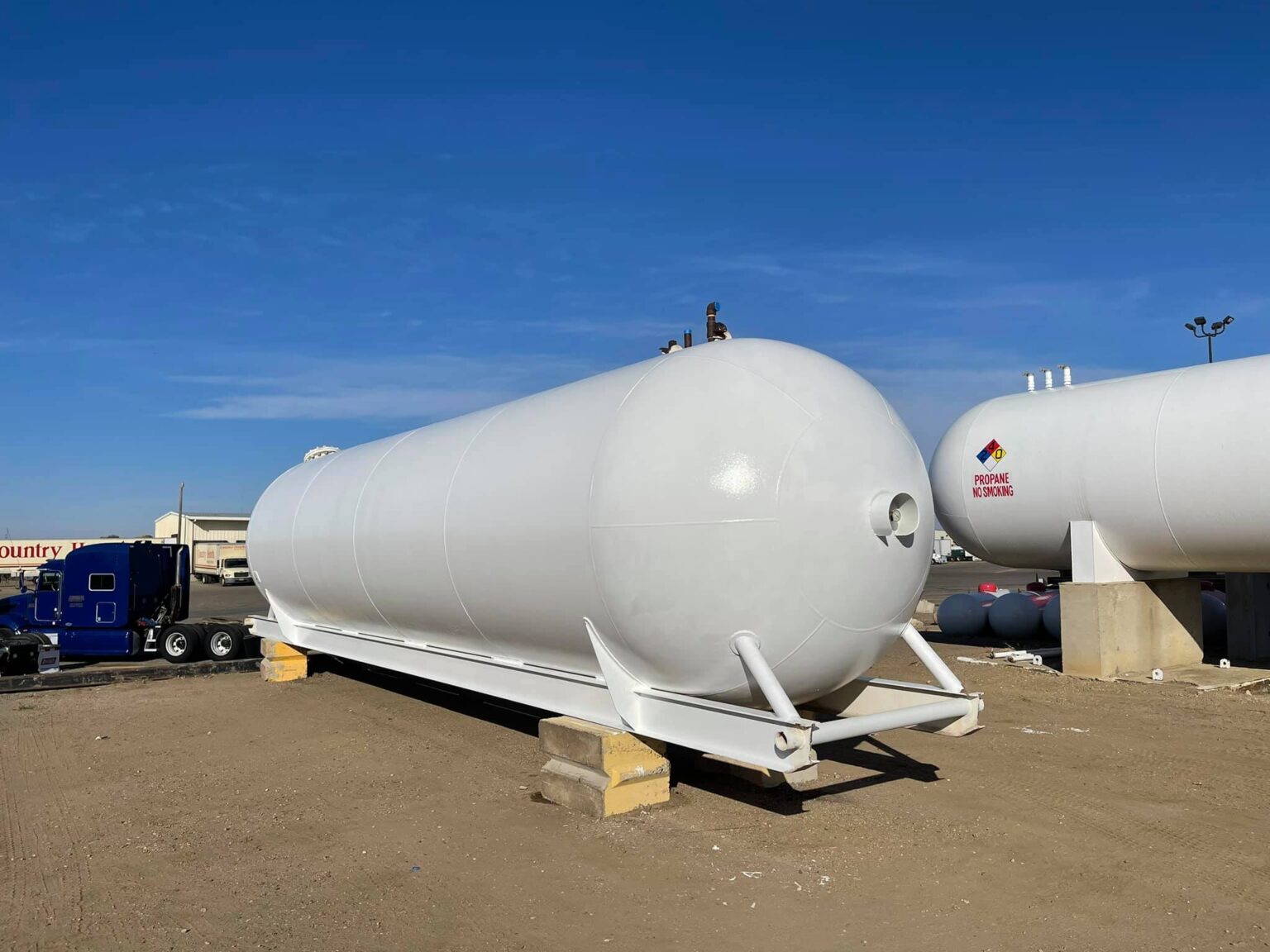 Buy 18000 Gallon Skid Tanks Online ASME Storage Skids Tanks - Image 2